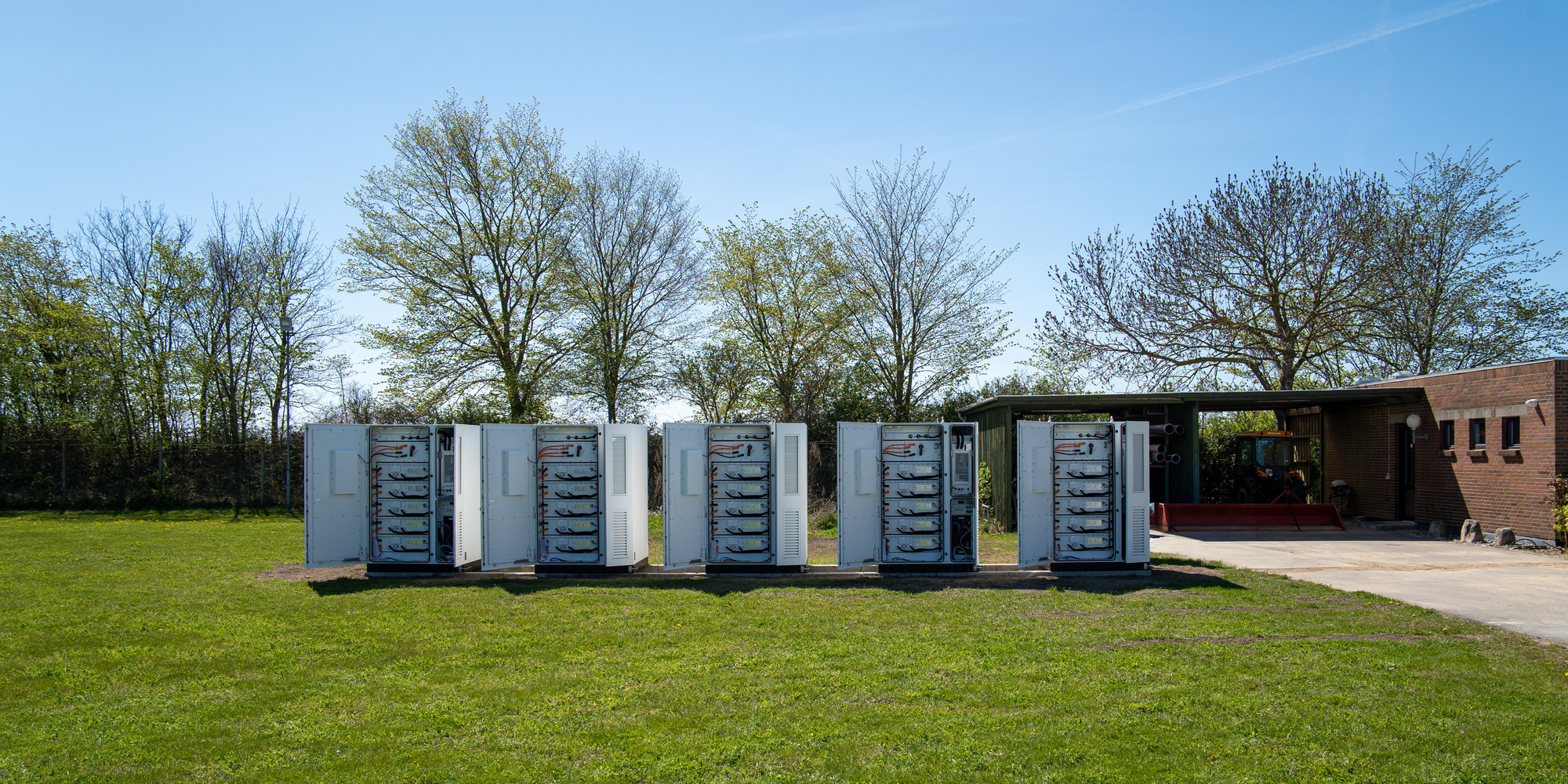 Deense Emaldo koppelt commerciële batterijen in Nederland aan Eddy Grid