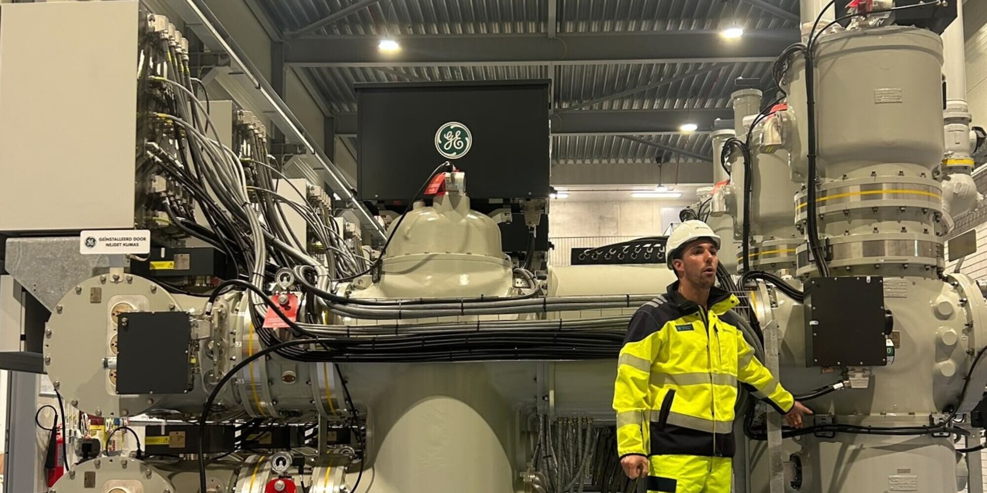 Oplevering nieuw elektriciteitsstation Rozenburg-Zuid bij Schiphol
