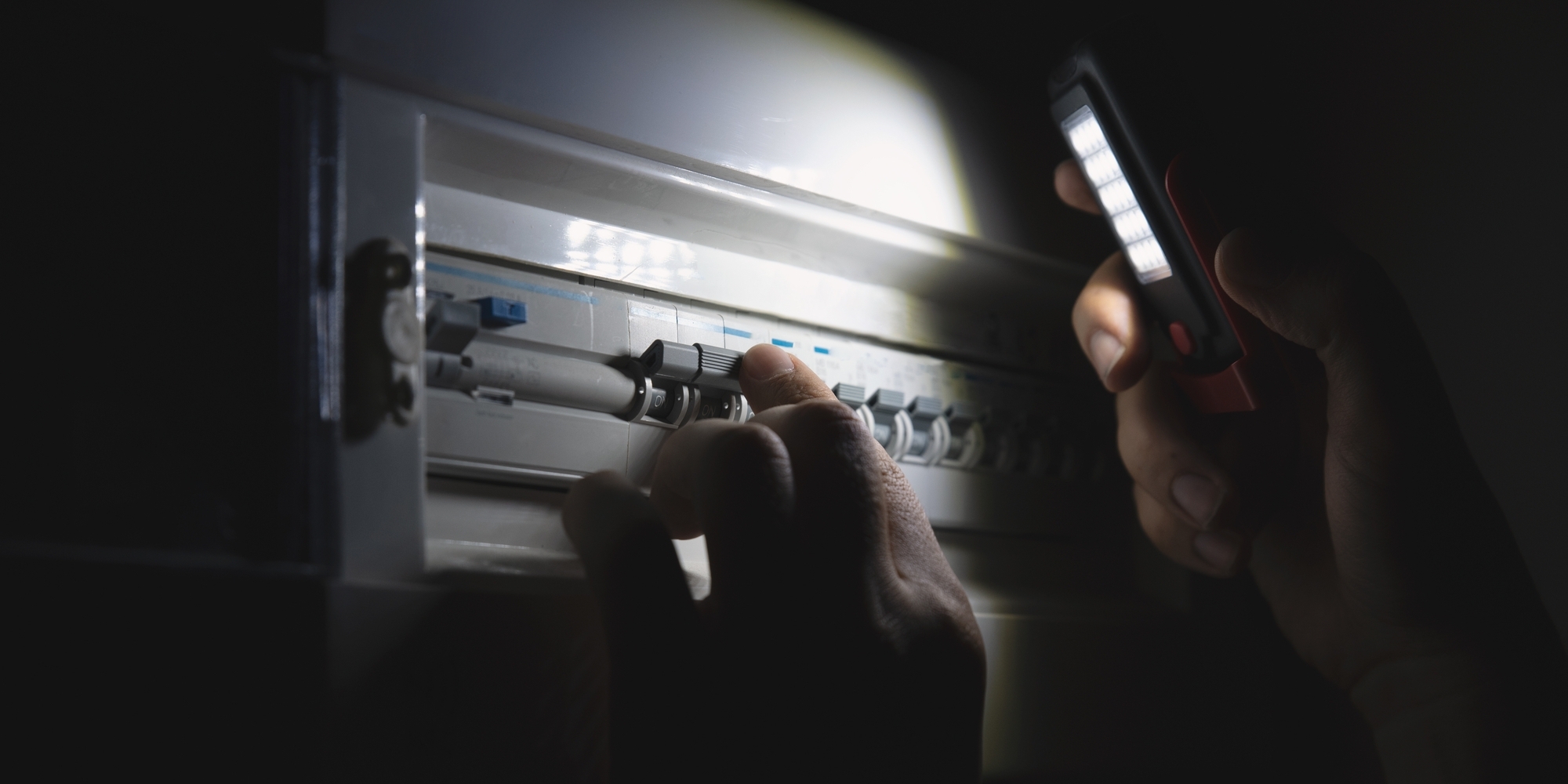 Wat als de stroom uitvalt? Waarom niet elke thuisbatterij noodstroom levert