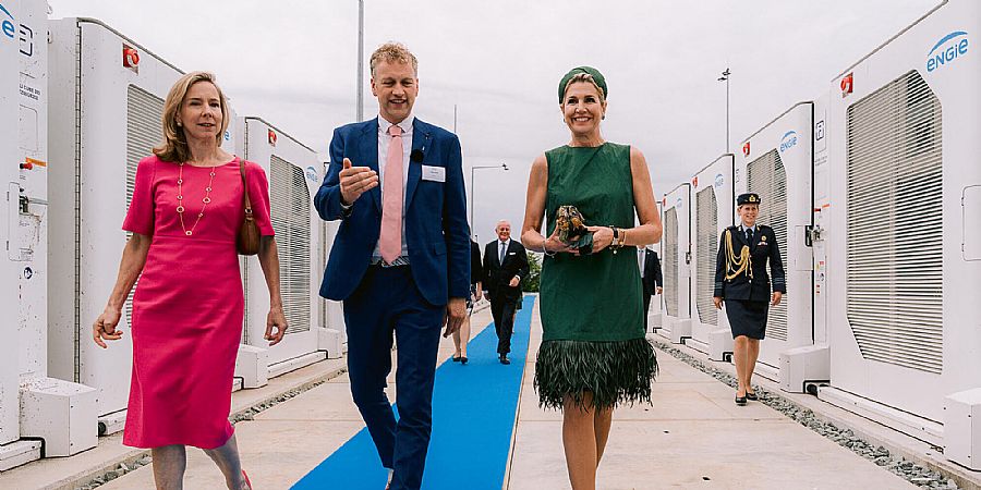 Eerste batterijpark van ENGIE in Lelystad geopend door Koningin Máxima
