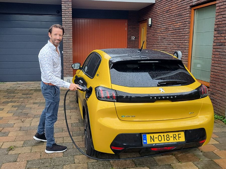 Voltbee wil met app laadpalen beter benutten en netcongestie helpen voorkomen