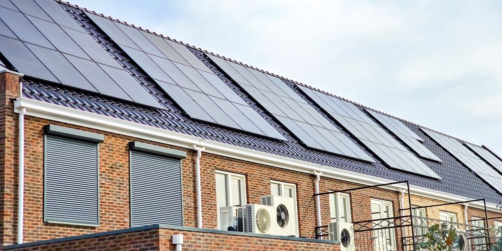 Onrust energiemarkt jaagt vraag naar thuisbatterijen en zonnepanelen aan