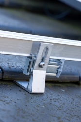 ValkAce zet nieuwe standaard voor zonnepanelen op schuine pannendaken.