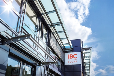 IBC SOLAR introduceert zijn vernieuwde website