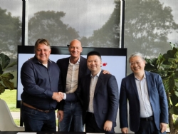 AIKO en VDH Solar tekenen distributieovereenkomst voor 520 MW ABC-modules in Benelux