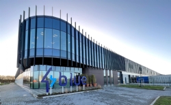 Solargroothandel 4blue uit haar jasje gegroeid: nieuw kantoor én magazijn
