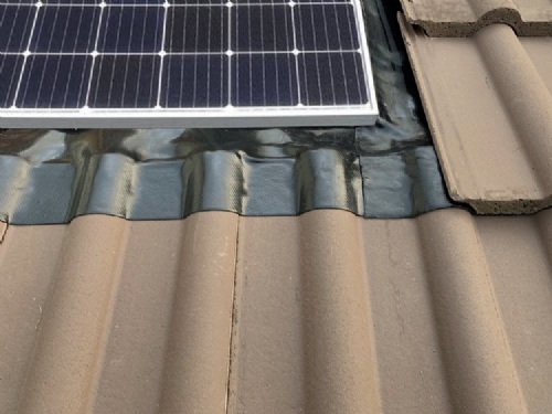 In-roof solar fully adhesive bottom flashing