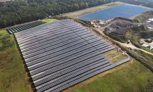 PV op voormalige vuilstortplaats - technologisch hoogstandje