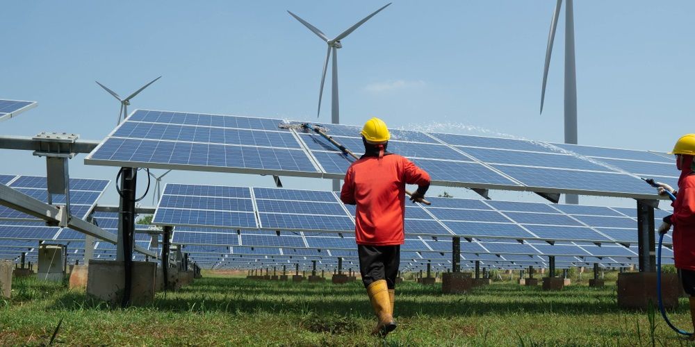 Zonnepanelen jaarlijks schoonmaken niet nodig