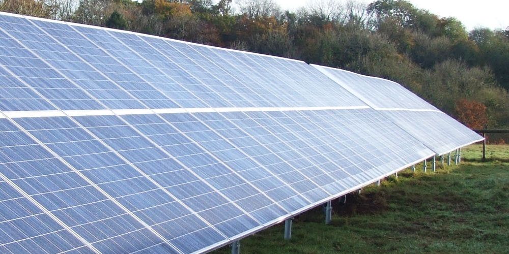 Verenigd Koninkrijk wil zonneparken op landbouwgrond grotendeels verbieden