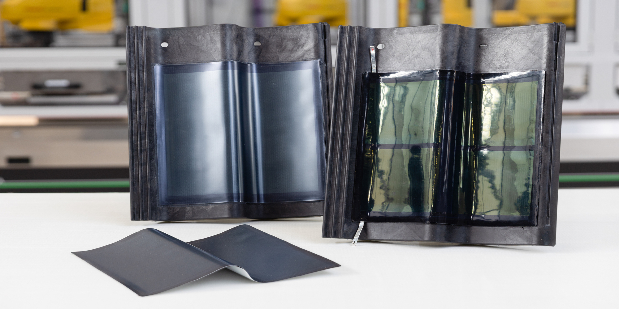 TNO boekt resultaat met flexibele perovskiet zonnemodules op dakpannen