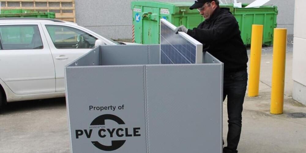 Vlaanderen verzamelt 595 ton aan oude zonnepanelen in 2022