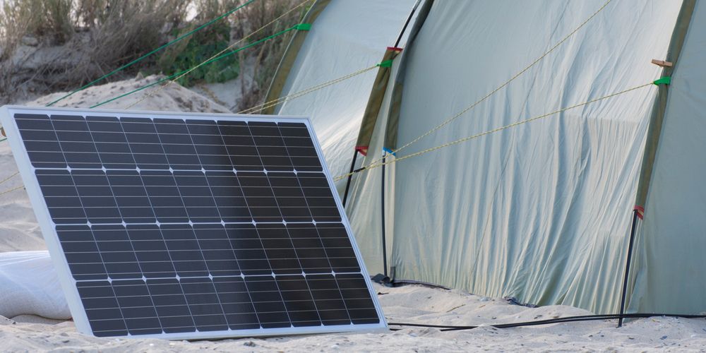Helemaal opladen op vakantie met draagbare zonnepanelen