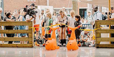 Schaatsen in de zon; kunstproject toont mogelijkheden van overtollige zonne-energie