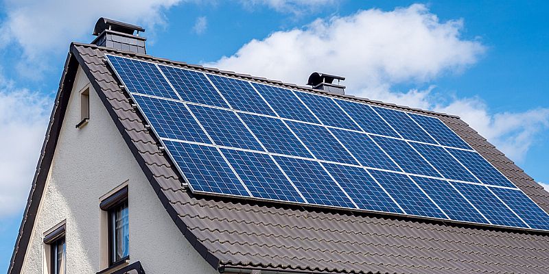 Zonnestroom groeit naar groter aandeel in hernieuwbare elektriciteitsmix eerste helft 2025