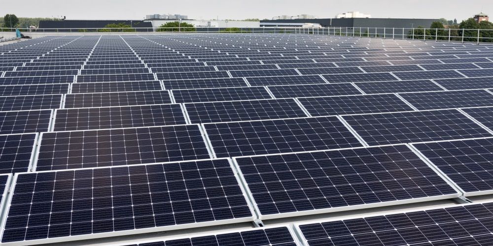 DNE Research publiceert dashboard met nieuwe cijfers over de zonne-energiemarkt